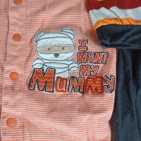 Halloween Thanksgiving Baby 6-9 Months One Piece Footie Outfit Bundle - Picture 4 of 8